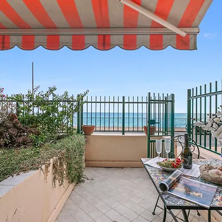 Soleil, Seaview Terrace - Happy Apartment